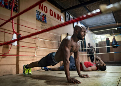 ATTOH QUARSHIE BOXING GYM ACCRA | KRAFTTRAINING